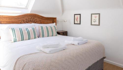 Tranquil cosy apartment in centre of Avening - Pass the Keys - Foto 3, Other