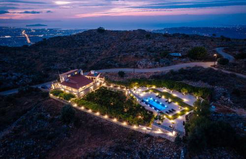 Villa Recluso-3 bd luxury country villa, huge heated pool with hydromassage, individual bbq & large yard, mountain view - Photo 19