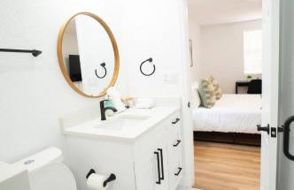 Tranquil and Sunny 4BR Getaway Home - Foto 13