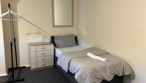 Contractor & Family Friendly House Romford - Foto 2