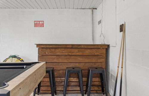 Gulfport Game Room House Walk to Beach Family Fun - Foto 19