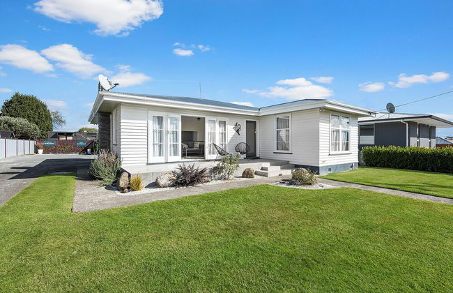 The House of Hazel - Photo 25