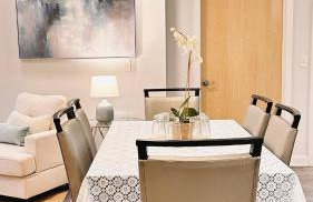 Spacious 3B2B Downtown Apt, Kitchen and Laundry, Walk to PPAC & Convention Center - Foto 5