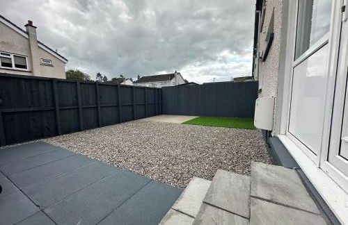 Family - Garden - Parking - WiFi - Sleeps 5 - Foto 7