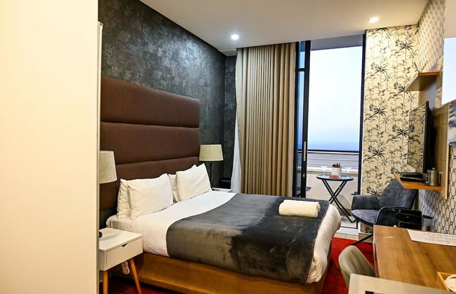 Illovo Central Apartments - Photo 10