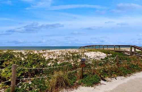 Pass-A-Grille Beach Retreat Unit 8 - Photo 21