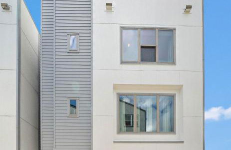 Luxury Downtown Home with Rooftop Deck And Skyline View - Photo 20