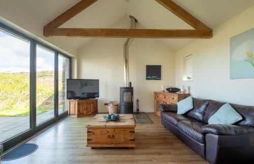 Heddwch - Beach House in Heart of Broad Haven for 14 - Photo 2