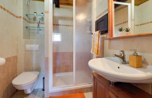 Gorgeous Home In Jakovlje With Sauna - Foto 30