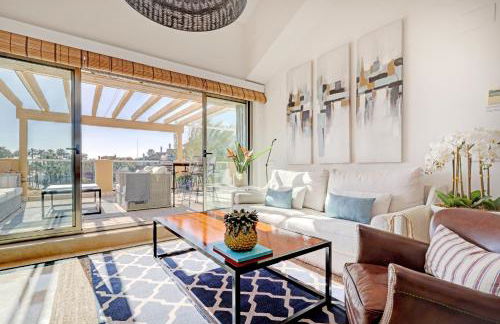 Beautiful penthouse overlooking marina channels - Foto 5