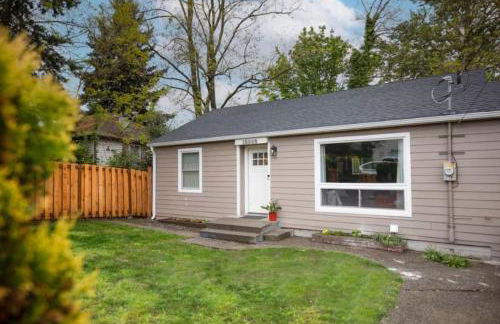 Modern Cozy Bright 2BR Lower Unit w private entry - Foto 23