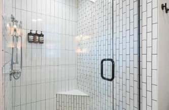 Next to Monastery Wedding Venue, 2BR with Balcony - Foto 11