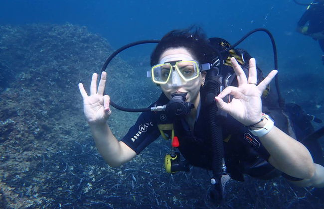 Bautismo de buceo en la Reserva Marina Cala Delta - Foto 4