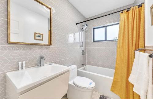 Cozy Stay - Photo 35