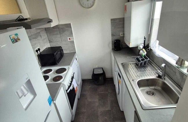 Enchanting Enfield Studio Free Parking - Foto 6