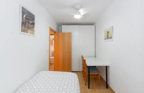 Cadillac Check-in flexible-Bien comunicado-cerca Barcelona - Foto 13