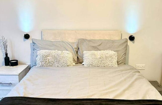 2br-sleeps4-citycentre-parking-rooftop - Foto 4