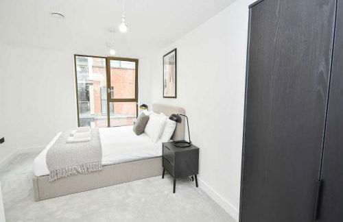 Modern 1 Bed Flat in Central Manchester w Balcony - Foto 27