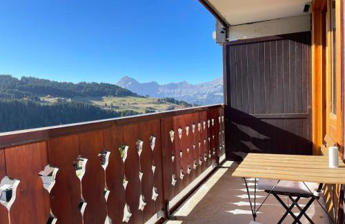 Appartement moderne proche pistes, 6 pers, balcon sud, animaux admis, parking, wifi - FR-1-505-214 - Foto 2