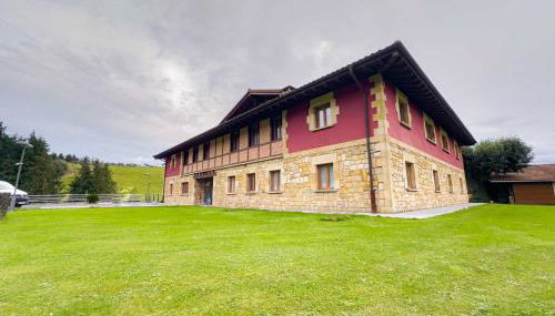 Amplia casa rural en entorno natural - Foto 2, Garden, Garden view