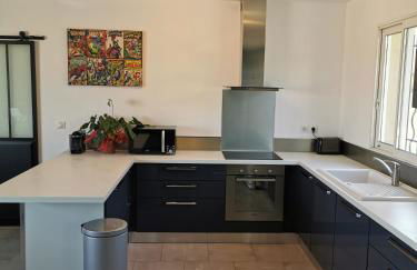 Villa moderne sur les hauteurs d'Aramon - Foto 10