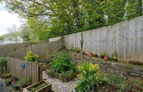 Modern Townhouse in Penryn with Private Parking - Foto 29