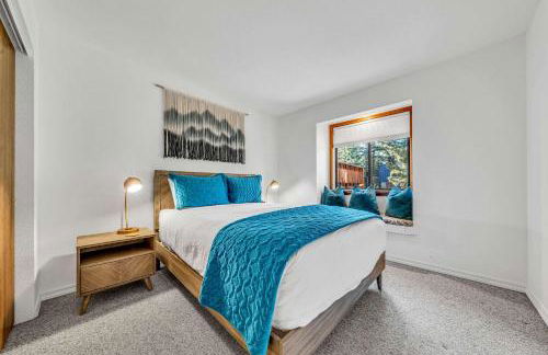 Tahoe Retreat with Decks and Separate Studio - Foto 21