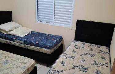 Casa Espaçosa com Piscina e Lazer Próxima ao Mar - Foto 9