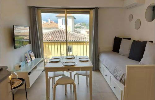 Charmant apt calme - proche plage et aéroport - climatisé - parking privé gratuit - Foto 42