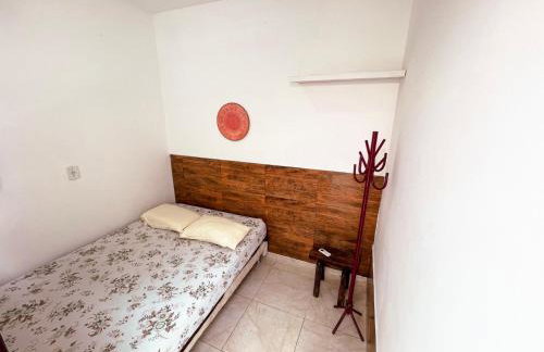 casasveraneio , Barra de são Miguel casa com 4 quartos sendo 2 suítes,todos com ar condicionado, 300 m da praia, 5 minutos praia das conchas e 10 do gunga! Área de lazer com piscina de 10 m churrasqueira e freezer!a melhor! - Foto 15