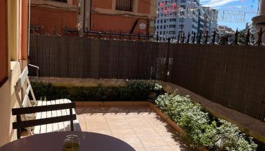 TERRAZA PRIVADA CON VISTAS AL PUERTO DEPORTIVO - Cimadevilla - Foto 3, Garden view