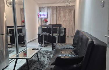 Mulberry Suites - Photo 1