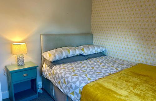 Central and Convenient with Private Parking - Photo 7