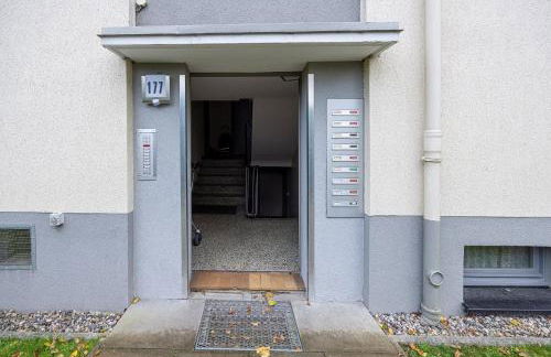 have-a-nice-Stay - U-Bahn nach Hamburg 150m- Bäcker & Restaurants 200m - Lidl 800m - Zentrum 1,5km - Foto 29