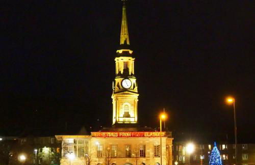 RIVER CLYDE VIEWS - PRIVATE & SPACIOUS APARTMENT - Photo 52