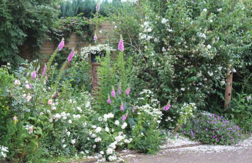 Ferienwohnung Fleur de Lys Urlaub auf Anfrage mit Hund - Foto 14