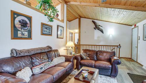 Versatile Castle Rock Lake Home with Fire Pit! - Foto 5