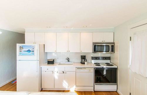 East End Condo Across from Assoc Beach - Foto 5