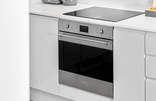 Luxury Apartment - Balcony - City Centre - Fast WiFi - Netflix 403D - Foto 15