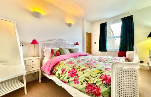 Arnold House in the heart of Calverley village - Foto 26