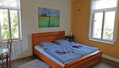 Herrschaftliches Apartment in historischer Villa - Foto 4