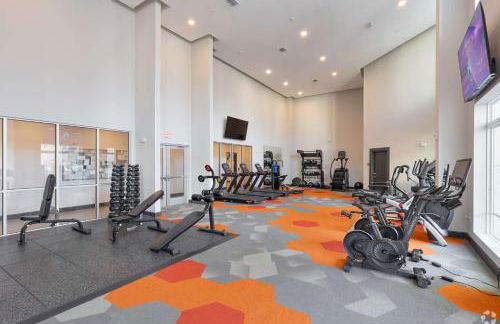 Riviere 2BR Apartment Pet Friendly Oasis Sleeps 6 Close to Epic Universe Pool & Gym - Foto 53