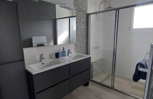 Villa Océan, environnement calme avec piscine chauffée 10 min de l'océan - Foto 6