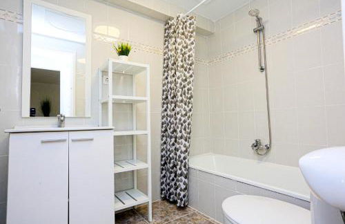 LITORAL COSTA DORADA - MIRAMAR Only families - Photo 20