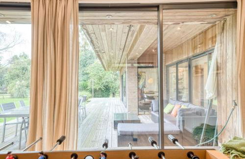 Stunning 6 Bedroom with Swimming Pool & Sauna! - Foto 79