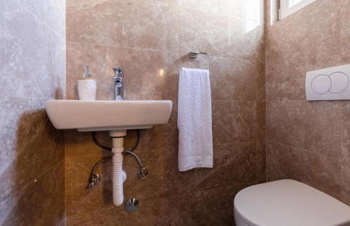 3 Bedroom Awesome Home In Mliniste - Foto 26