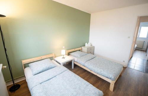 ROBESPIERRE - Tout équipé & Calme - TV et WIFI - Foto 8