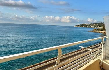 Casa Sud Menton Studio Front de Mer Vue Mer Panoramique Terrasse Parking - Foto 9