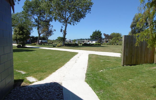 Glenavys Waitaki River Motor Camp - Caravan Park - Foto 29