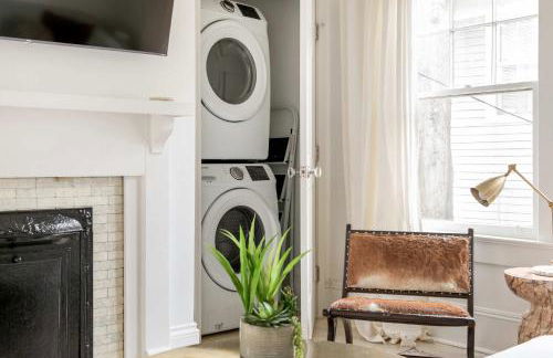 Lace and Leather - Foto 17